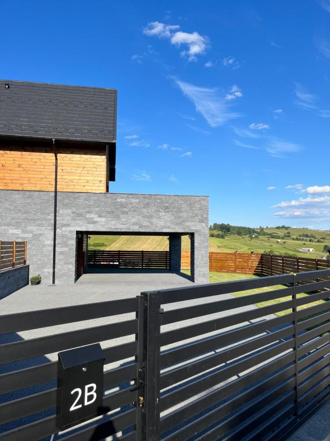 View & Spa Villa Kluszkowce Exteriör bild